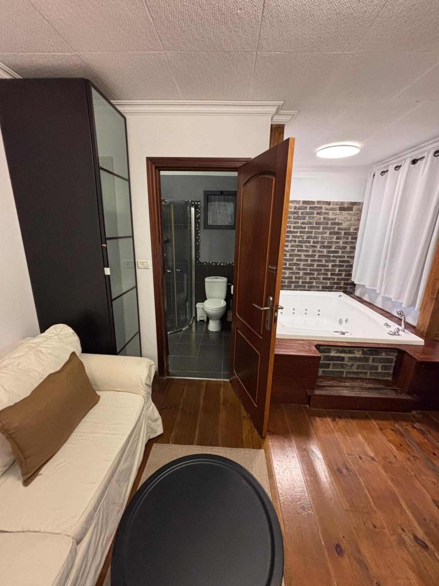 Kesem Bagolan Vila Had Nes Exterior foto